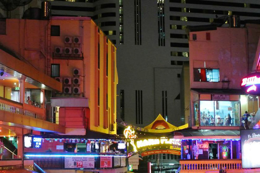 레거시 익스프레스 수쿰빗 호텔 방콕 외부 사진